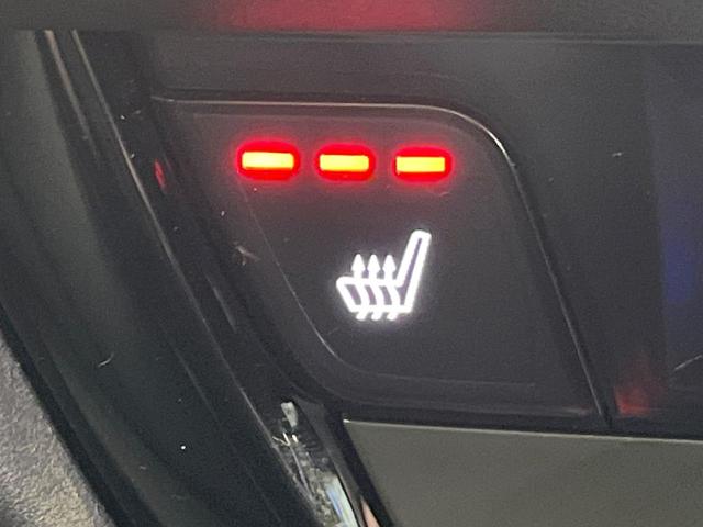 ヴェゼル ｅ：ＨＥＶ　Ｚ　純正９型ナビ　バックカメラ　フルセグ　電動リアゲート　ブラインドスポットモニター　シートヒーター　ステアリングヒーター　ホンダセンシング　アダプティブクルーズ　　ＬＥＤヘッド＆フォグ　オートハイビーム（8枚目）