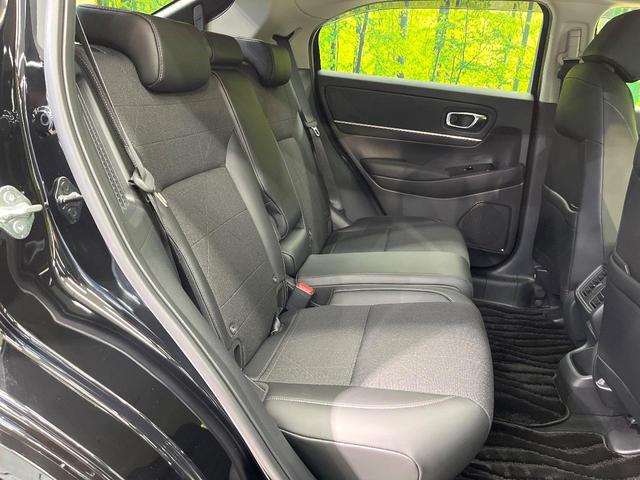 ヴェゼル ｅ：ＨＥＶ　Ｚ　純正９型ナビ　バックカメラ　フルセグ　電動リアゲート　ブラインドスポットモニター　シートヒーター　ステアリングヒーター　ホンダセンシング　アダプティブクルーズ　　ＬＥＤヘッド＆フォグ　オートハイビーム（10枚目）