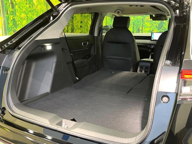 ヴェゼル ｅ：ＨＥＶ　Ｚ　純正９型ナビ　バックカメラ　フルセグ　電動リアゲート　ブラインドスポットモニター　シートヒーター　ステアリングヒーター　ホンダセンシング　アダプティブクルーズ　　ＬＥＤヘッド＆フォグ　オートハイビーム（11枚目）