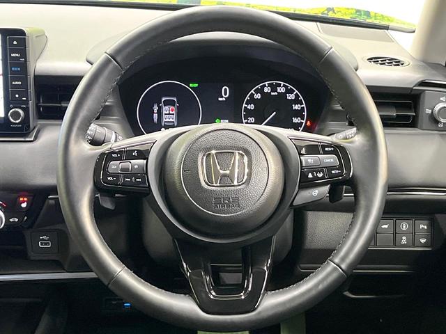 ヴェゼル ｅ：ＨＥＶ　Ｚ　純正９型ナビ　バックカメラ　フルセグ　電動リアゲート　ブラインドスポットモニター　シートヒーター　ステアリングヒーター　ホンダセンシング　アダプティブクルーズ　　ＬＥＤヘッド＆フォグ　オートハイビーム（14枚目）