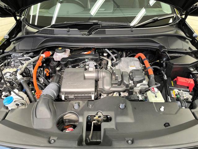 ヴェゼル ｅ：ＨＥＶ　Ｚ　純正９型ナビ　バックカメラ　フルセグ　電動リアゲート　ブラインドスポットモニター　シートヒーター　ステアリングヒーター　ホンダセンシング　アダプティブクルーズ　　ＬＥＤヘッド＆フォグ　オートハイビーム（19枚目）