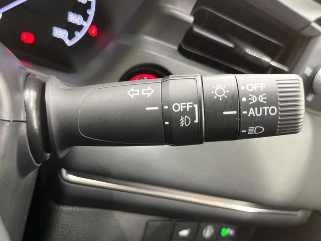 ヴェゼル ｅ：ＨＥＶ　Ｚ　純正９型ナビ　バックカメラ　フルセグ　電動リアゲート　ブラインドスポットモニター　シートヒーター　ステアリングヒーター　ホンダセンシング　アダプティブクルーズ　　ＬＥＤヘッド＆フォグ　オートハイビーム（61枚目）