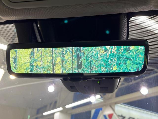 �y�f�W�^���C���i�[�~���[�z��Ȃ̑傫�ȉו��⓯��҂Ō�����m�F���Â炢���ł����S�I�J�������B�e�����ԗ�����̉f�������[���~���[���ɕ\���B�N���A�Ȏ��E�ŏ󋵂̊m�F���\�ł��I