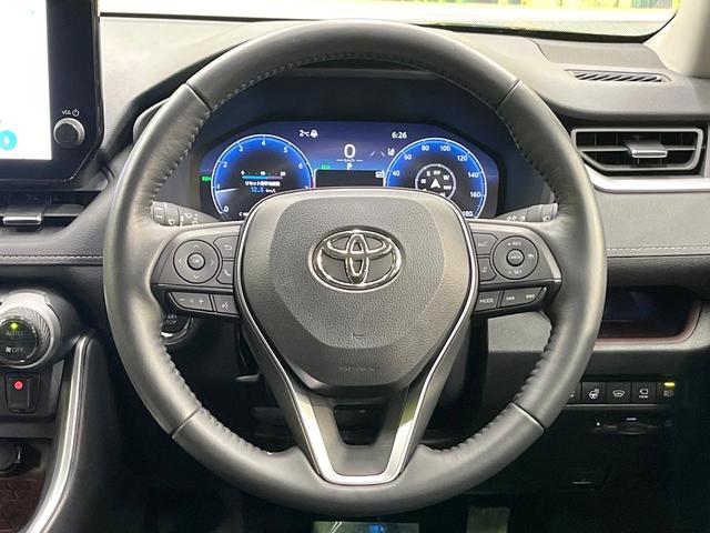 �y�����v�����X�e�A�����O�z�㎿�Ȋv���g�p���邱�ƂŁA��ɂ����������݂ƂĂ��^�]���₷���n���h���ł���