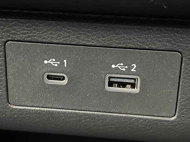 セレナ ハイウェイスターＶ　登録済未使用車　純正１２．３型ナビ　全周囲カメラ　デジタルインナーミラー　プロパイロット　ハンズフリー機能付両側電動ドア　ワイヤレス充電　ＬＥＤヘッド＆フォグ　オートハイビーム　リアオートエアコン（66枚目）