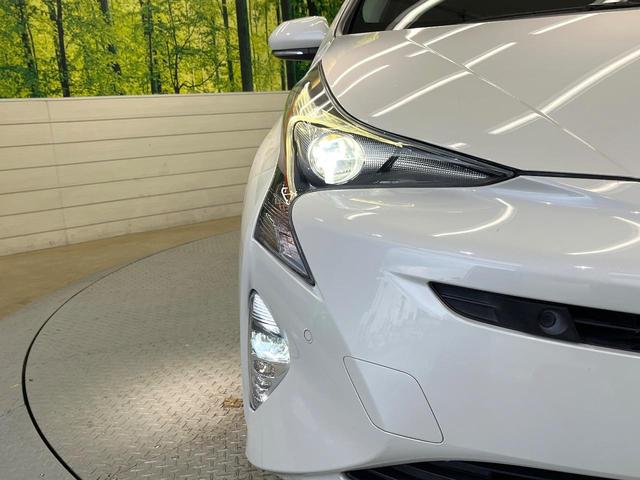 プリウス Ｓセーフティプラス　セーフティセンス　純正８型ナビ　バックカメラ　フルセグ　レーダークルーズ　ＬＥＤヘッド＆フォグ　オートハイビーム　クリアランスソナー　オートエアコン　純正１５インチアルミ　スマートキー　ＥＴＣ（23枚目）