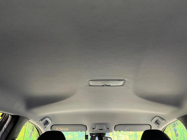 プリウス Ｓセーフティプラス　セーフティセンス　純正８型ナビ　バックカメラ　フルセグ　レーダークルーズ　ＬＥＤヘッド＆フォグ　オートハイビーム　クリアランスソナー　オートエアコン　純正１５インチアルミ　スマートキー　ＥＴＣ（46枚目）