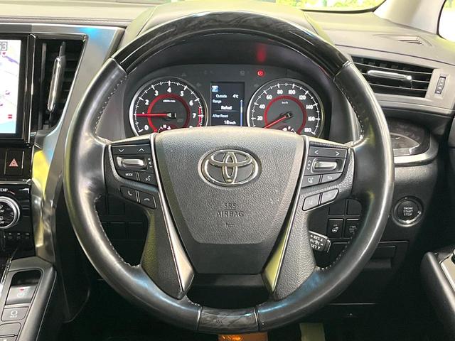 アルファード ２．５Ｓ　Ｃパッケージ　ツインムーンルーフ　フリップダウンモニター　純正１０型ナビ　バックカメラ　両側電動ドア　電動リアゲート　ステアリングヒーター　パワーシート　シートエアコン　リアオートエアコン　スマートキー　ＥＴＣ（12枚目）