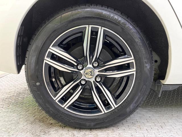 アクア Ｇブラックソフトレザーセレクション　ＳＤナビ　バックカメラ　フルセグ　クルーズコントロール　オートエアコン　オートライト　スマートキー　ＥＴＣ　ドラレコ　電動格納ミラー　Ｂｌｕｅｔｏｏｔｈ（26枚目）