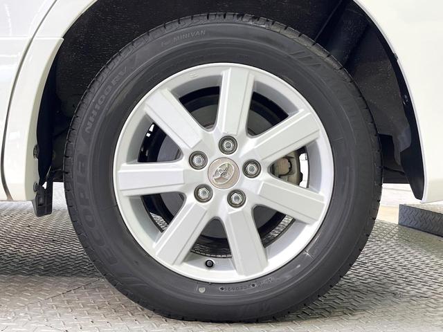 ヴォクシー ＺＳ　電動スライドドア　純正ＨＤＤナビ　バックカメラ　禁煙車　スマートキー　ＨＩＤヘッド　ＥＴＣ　純正１６インチアルミ　デュアルエアコン　パドルシフト　スペアタイヤ　横滑り防止装置（32枚目）