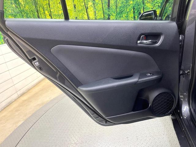 プリウス Ａ　セーフティセンス　純正９型ナビ　バックカメラ　ヘッドアップディスプレイ　ブラインドスポットモニター　レーダークルーズ　自動駐車支援　純正ＯＰ１７インチアルミ　ＬＥＤヘッド　禁煙車　ＥＴＣ　ステリモ（42枚目）