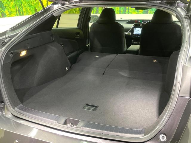 プリウス Ａ　セーフティセンス　純正９型ナビ　バックカメラ　ヘッドアップディスプレイ　ブラインドスポットモニター　レーダークルーズ　自動駐車支援　純正ＯＰ１７インチアルミ　ＬＥＤヘッド　禁煙車　ＥＴＣ　ステリモ（44枚目）
