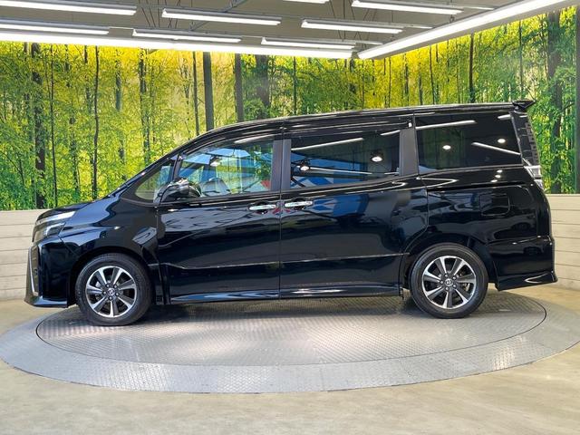 ヴォクシー ＺＳ　煌ＩＩ　純正９両側電動ドア　バックカメラ　衝突被害軽減システム　禁煙車　ドラレコ　コーナーセンサー　スマートキー　ＬＥＤヘッド　ビルトインＥＴＣ　クルコン　純正１６インチアルミ　オートハイビーム　オートライト（38枚目）