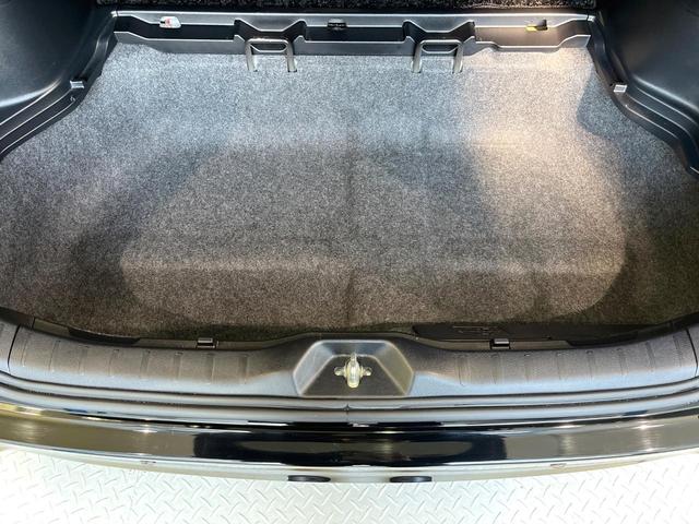 ヴォクシー ＺＳ　煌ＩＩ　純正９両側電動ドア　バックカメラ　衝突被害軽減システム　禁煙車　ドラレコ　コーナーセンサー　スマートキー　ＬＥＤヘッド　ビルトインＥＴＣ　クルコン　純正１６インチアルミ　オートハイビーム　オートライト（50枚目）