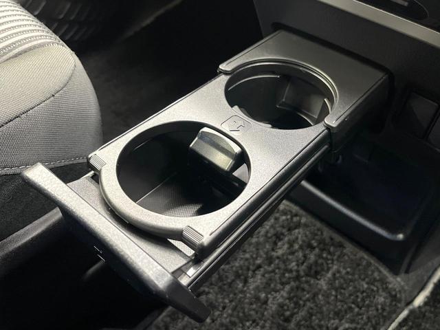 ヴォクシー ＺＳ　煌ＩＩ　純正９両側電動ドア　バックカメラ　衝突被害軽減システム　禁煙車　ドラレコ　コーナーセンサー　スマートキー　ＬＥＤヘッド　ビルトインＥＴＣ　クルコン　純正１６インチアルミ　オートハイビーム　オートライト（66枚目）