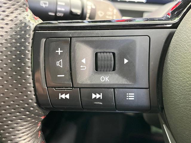 オーラ ニスモ　寒冷地仕様　純正９型ナビ　全周囲カメラ　デジタルインナーミラー　ワイヤレス充電　シートヒーター　プロパイロット　ＬＥＤヘッド＆フォグ　オートライト　オートエアコン　純正１７インチアルミ　スマートキー（64枚目）