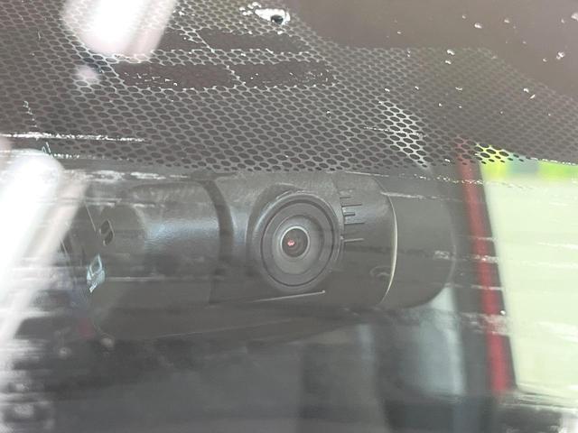 フリード Ｇ・ホンダセンシング　ホンダセンシング　レーダークルーズ　寒冷地仕様　純正ＳＤナビ　バックカメラ　フルセグ　両側電動ドア　禁煙車　ドラレコ　ＥＴＣ　ロールサンシェード　オートエアコン　スマートキー　アイドリングストップ（21枚目）