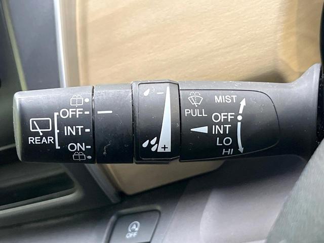 フリード Ｇ・ホンダセンシング　ホンダセンシング　レーダークルーズ　寒冷地仕様　純正ＳＤナビ　バックカメラ　フルセグ　両側電動ドア　禁煙車　ドラレコ　ＥＴＣ　ロールサンシェード　オートエアコン　スマートキー　アイドリングストップ（52枚目）