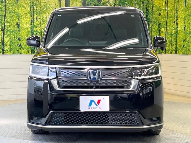 ステップワゴン ｅ：ＨＥＶスパーダ　プレミアムライン　ホンダセンシング　１１型コネクトディスプレイ　フリップダウンモニター　マルチビューカメラ　パワーバックドア　前席／２列目シートヒーター　ブラインドスポットモニター　レーダークルーズ　両側電動ドア（15枚目）