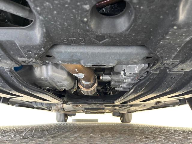 ステップワゴン ｅ：ＨＥＶスパーダ　プレミアムライン　ホンダセンシング　１１型コネクトディスプレイ　フリップダウンモニター　マルチビューカメラ　パワーバックドア　前席／２列目シートヒーター　ブラインドスポットモニター　レーダークルーズ　両側電動ドア（19枚目）