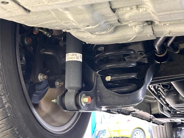 ステップワゴン ｅ：ＨＥＶスパーダ　プレミアムライン　ホンダセンシング　１１型コネクトディスプレイ　フリップダウンモニター　マルチビューカメラ　パワーバックドア　前席／２列目シートヒーター　ブラインドスポットモニター　レーダークルーズ　両側電動ドア（29枚目）