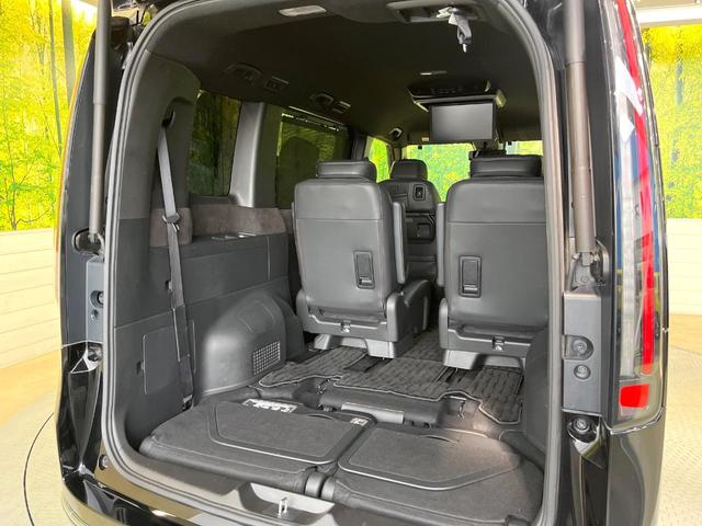 ステップワゴン ｅ：ＨＥＶスパーダ　プレミアムライン　ホンダセンシング　１１型コネクトディスプレイ　フリップダウンモニター　マルチビューカメラ　パワーバックドア　前席／２列目シートヒーター　ブラインドスポットモニター　レーダークルーズ　両側電動ドア（51枚目）