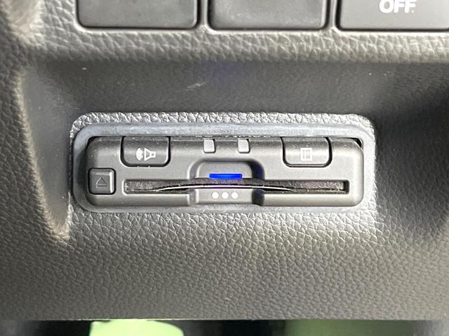 ステップワゴン ｅ：ＨＥＶスパーダ　プレミアムライン　ホンダセンシング　１１型コネクトディスプレイ　フリップダウンモニター　マルチビューカメラ　パワーバックドア　前席／２列目シートヒーター　ブラインドスポットモニター　レーダークルーズ　両側電動ドア（67枚目）