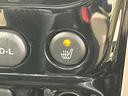 ジムニー ランドベンチャー　特別仕様車　４ＷＤ　オーディオ　シートヒーター　ステアリングスイッチ　電動格納ミラー　エアコン　リモコンキー　純正１６インチアルミ　プライバシーガラス（4枚目）