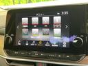 オーラ Ｇ　全周囲カメラ　衝突被害軽減　ＢＯＳＥサウンド　レザーシート　ドラレコ　スマートキー　ＬＥＤヘッド　ＥＴＣ　オートハイビーム　メーカーオプション９インチナビ　純正１７インチアルミ　Ｂｌｕｅｔｏｏｔｈ（4枚目）