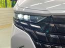 Ｚ　サンルーフ　ユニバーサルステップ　セーフティセンス　純正１４型ナビ　全周囲カメラ　デジタルインナーミラー　両側電動ドア　電動リアゲート　リアオートエアコン　パワーシート　シートエアコン　置くだけ充電（21枚目）