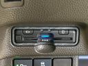 L ホンダセンシング 純正8型ナビ バックカメラ フルセグ 電動スライドドア シートヒーター レーダークルーズ LEDヘッド 禁煙車 ロールサンシェード ドラレコ オートエアコン シートバックテーブル(57枚目)