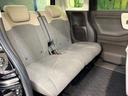 後部座席も気になるようなキズ・汚れやへたり等、大きなダメージはなく、良好な状態です。