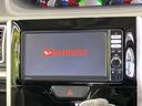 タント カスタムX SA スマートアシスト 純正SDナビ フルセグ 電動スライドドア ロールサンシェード LEDヘッド 禁煙車 純正14インチアルミ アイドリングストップ スマートキー オートエアコン ドラレコ(4枚目)