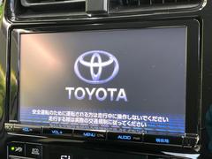 【純正９型ナビ】人気の純正ナビを装備しております。ナビの使いやすさはもちろん、オーディオ機能も充実！キャンプや旅行はもちろん、通勤や買い物など普段のドライブも楽しくなるはず♪ 5