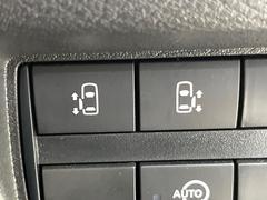 �ڥϥ󥺥ե꡼��ǽ�դ�ξ¦�ѥ���饤�ɥɥ��ۥ��饤�ɥɥ��β���­�������Ƥ��������ȡ���ưŪ�˥��饤�ɥɥ������Ĥ��ޤ�����ʪ��ξ�꤬�դ����ä����֤Ǥ⡢�ɥ��γ��Ĥ��Ǥ��ƤȤäƤ������� 6