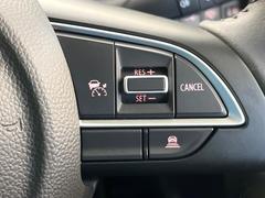 �ڥ����ץƥ��֥��롼������ȥ�����۹�®ƻϩ�Ǥ�Ĺ��Υ���Ԥ��ڤˡ�����ư��®�٤��ݤĥ��롼������ȥ����뤬�����ͷڸ������ƥ��Ϣ�Ȥ��������μ�ξ���Τ��Ƽִ֤��ݤĤ褦��®��Ĵ�ᤷ�Ƥ���ޤ����� 5