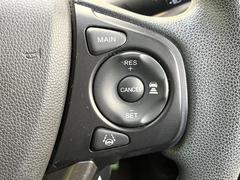 �ڥ����ץƥ��֥��롼������ȥ�����۹�®ƻϩ�Ǥ�Ĺ��Υ���Ԥ��ڤˡ�����ư��®�٤��ݤĥ��롼������ȥ����뤬�����ͷڸ������ƥ��Ϣ�Ȥ��������μ�ξ���Τ��Ƽִ֤��ݤĤ褦��®��Ĵ�ᤷ�Ƥ���ޤ����� 7