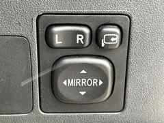 ����ư��Ǽ�ߥ顼�ۥ����ɥߥ顼����ư��Ǽ���ȤʤäƤ��ꡢ������־�Ǥ⥭�����Ĥ��ꥹ�����ޤ����ޤ��� 6