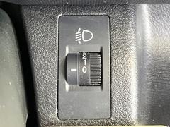 �ڥإåɥ饤�ȥ�٥饤�����ۼ�ξ�λ����˱����ƥإåɥ饤�Ȥξȼͳ��٤��ư��Ĵ�������и��֤����Ǥ����ʤ���������֤Ǥ��� 7