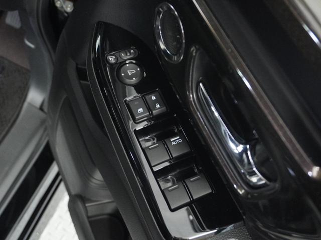 Ｎ－ＢＯＸカスタム Ｇ・Ｌターボホンダセンシング　ナビＲカメＥＴＣ両電扉ＢＴ地デジＬＥＤクルコン（46枚目）