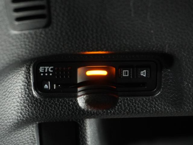 N-BOXカスタム G・Lホンダセンシング /いまコレ+新品フロアマット/衝突被害軽減システム/純正ナビゲーション/バックカメラ/フルセグTV/Bluetooth接続音楽再生/USB接続音楽再生/左側電動スライドドア/LEDヘッドライト/ETC(5枚目)