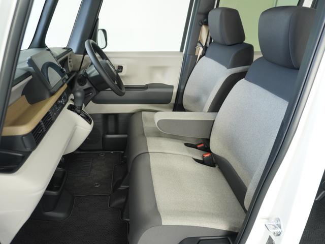 Ｎ－ＢＯＸ ベースグレード　衝突被害軽減システム／ドライブレコーダー／障害物センサー／当社試乗車／純正ナビゲーション／バックカメラ／フルセグＴＶ／ミュージックサーバー／Ｂｌｕｅｔｏｏｔｈ接続音楽再生／シートヒーター／盗難防止装置（12枚目）