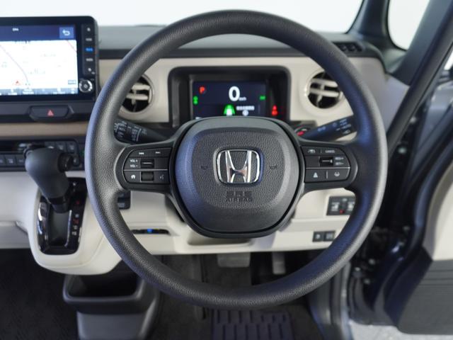 Ｎ－ＢＯＸ ベースグレード　衝突被害軽減システム／ドライブレコーダー／障害物センサー／当社試乗車／純正ナビゲーション／バックカメラ／フルセグＴＶ／ミュージックサーバー／Ｂｌｕｅｔｏｏｔｈ接続音楽再生／シートヒーター／盗難防止装置（10枚目）