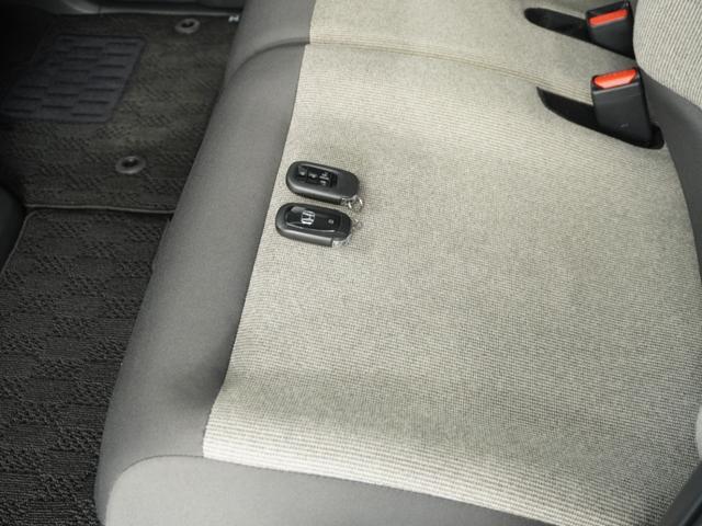 Ｎ－ＢＯＸ ベースグレード　衝突被害軽減システム／ドライブレコーダー／障害物センサー／当社試乗車／純正ナビゲーション／バックカメラ／フルセグＴＶ／ミュージックサーバー／Ｂｌｕｅｔｏｏｔｈ接続音楽再生／シートヒーター／盗難防止装置（75枚目）