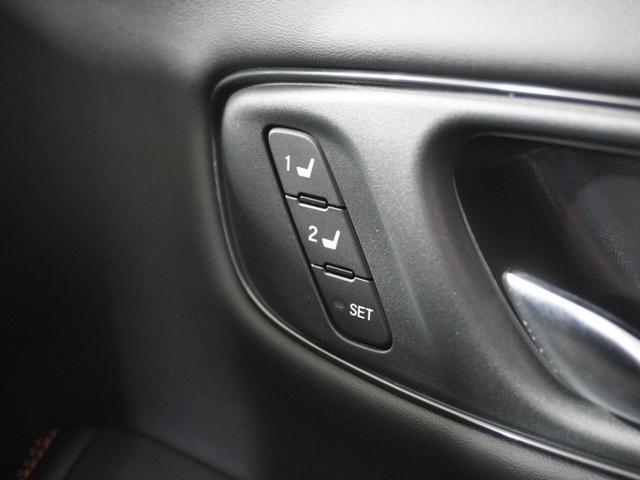 ���h���C�r���O�|�W�V�����V�X�e�����g���������X�}�[�g�L�[�A�c�q�h�u�d�q�P�E�c�q�h�u�d�q�Q�̂��ꂼ��ɃV�[�g�ʒu���L���ł��A��Ԏ��Ɏg�p�L�[�𔻕ʂ��Ď����Œ������s���܂��B