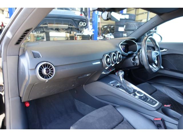 TTクーペ 45TFSIクワトロ Sラインパッケージ OP19インチホイール LEDヘッドライト 純正ナビ バックカメラ サイドアシスト シートヒーター バーチャルコクピット ハーフレザーシート パドルシフト プッシュスタート キー2個 保証書 取説(15枚目)