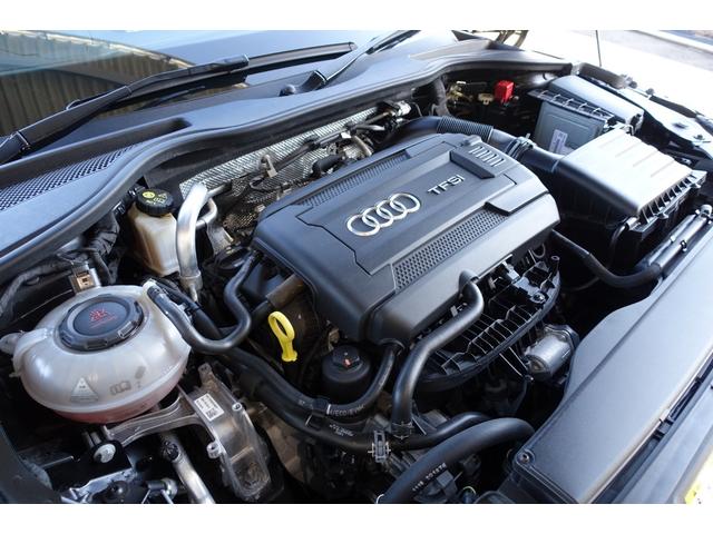 TTクーペ 45TFSIクワトロ Sラインパッケージ OP19インチホイール LEDヘッドライト 純正ナビ バックカメラ サイドアシスト シートヒーター バーチャルコクピット ハーフレザーシート パドルシフト プッシュスタート キー2個 保証書 取説(33枚目)