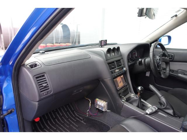 スカイライン ２５ＧＴ－Ｘターボ　５速ミッション載替公認　ベイサイドブルー　レカロシート　ＨＫＳエアクリ＆マフラー　ＴＥＩＮ車高調　ＷＯＲＫエモーションアルミホイール　ブリッツインタークーラー　フルエアロ　ＫＯＹＯラジエター（26枚目）
