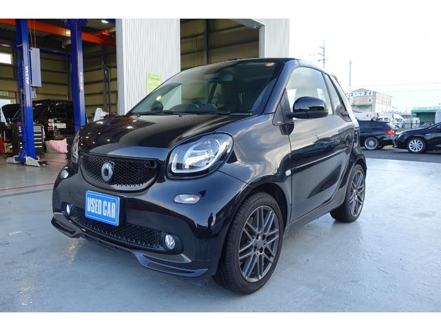 スマートフォーツーカブリオ BRABUS スポーツ ストラーダナビTV バックカメラ ブラックレザーシート シートヒーター レッドソフトトップ ETC クルーズコントロール 純正アルミホイール キーレス 保証書 取説(3枚目)