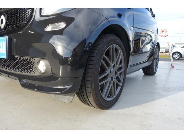 スマートフォーツーカブリオ BRABUS スポーツ ストラーダナビTV バックカメラ ブラックレザーシート シートヒーター レッドソフトトップ ETC クルーズコントロール 純正アルミホイール キーレス 保証書 取説(39枚目)